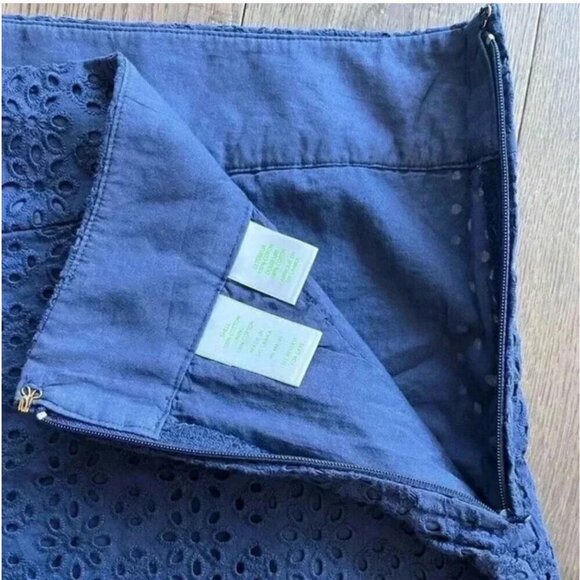 Lilly Pulitzer Makenna Eyelet Shorts Navy Blue Size 16P Cotton Dressy NWT - Picture 5 of 9